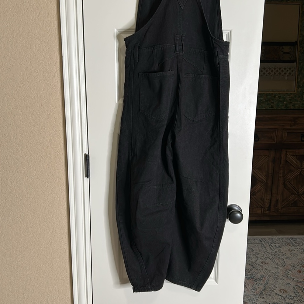 Stylish Black Jumpsuit for Women - Picture 8 of 8